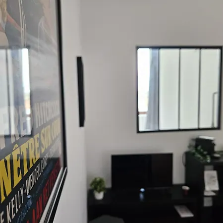 Ancien Fenetre Sur Cour Beaupréau-en-Mauges