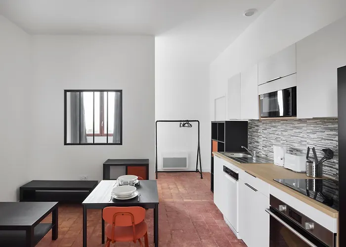 Ancien Fenetre Sur Cour Lejlighed Beaupréau-en-Mauges